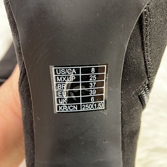 Forever 21 Ladies Black Pointed High Heel Ankle Boots - Picture 7 of 8